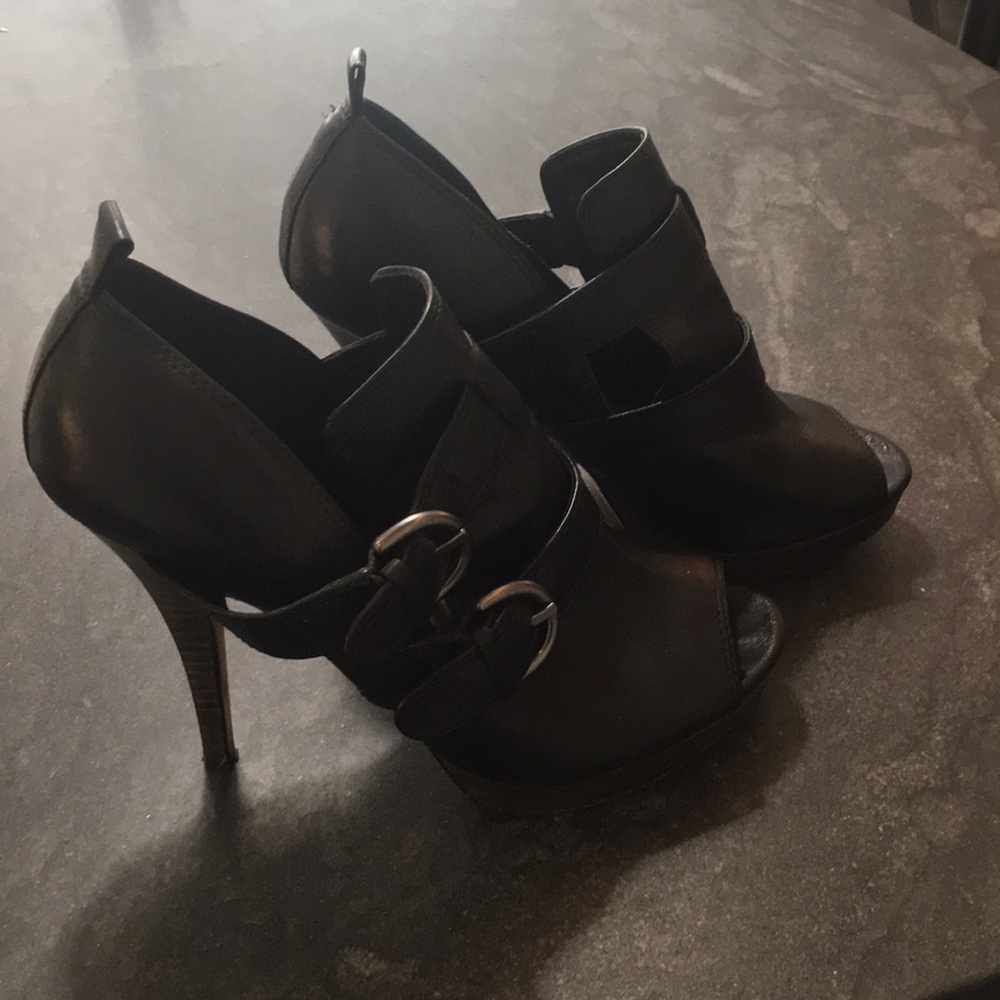 Coach black leather peep toe platform heel